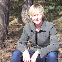 Dr Marion Löffler.
